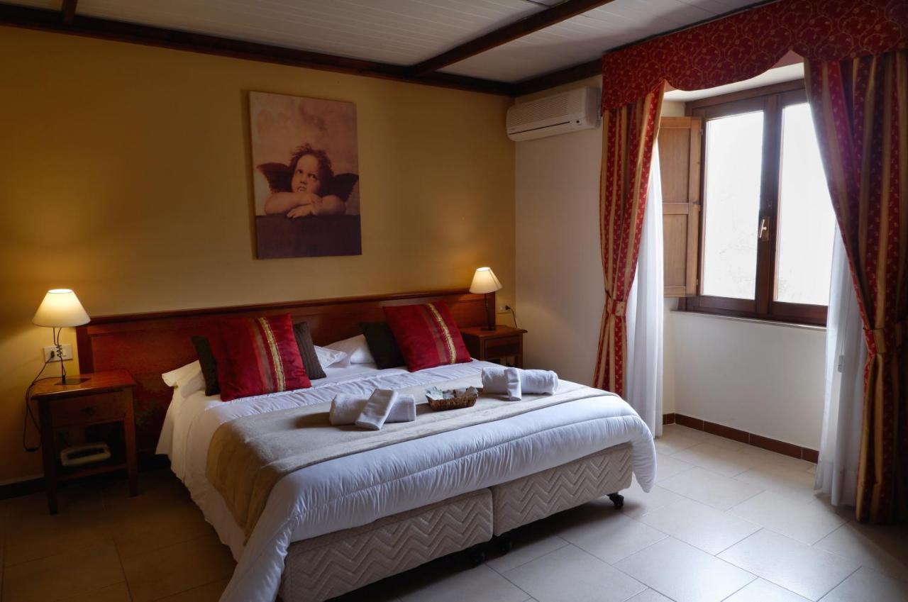 Hotel Borgo Antico Fabriano Exteriér fotografie